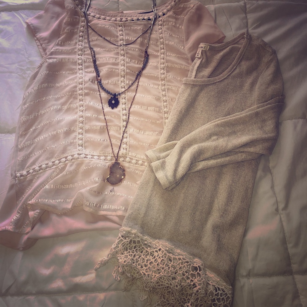 Knit Crochet Tops (Small) & layered necklace $25!!